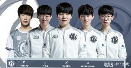 她一次次用 她一次次用