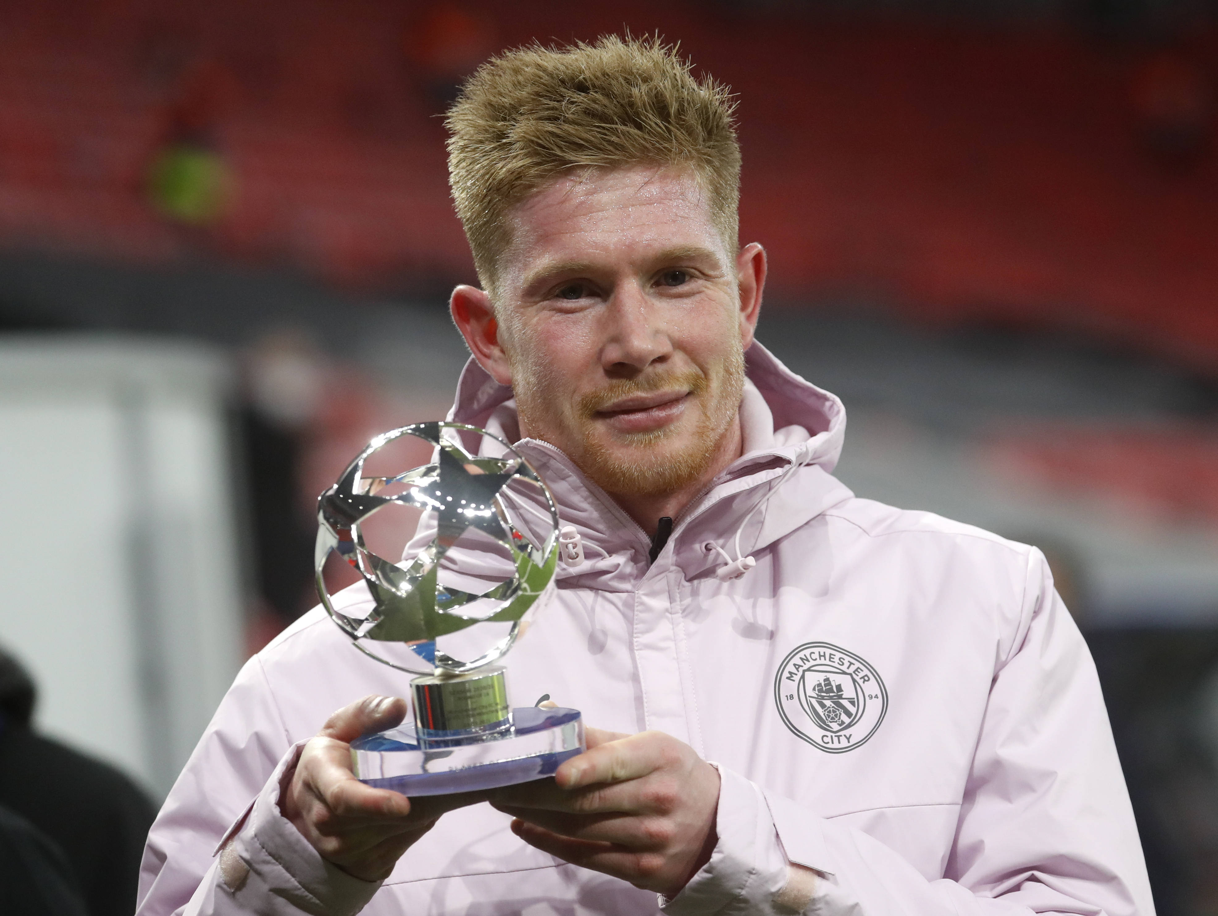 大谷翔平在 2021 年全票获得美联 MVP,开启了席卷全球的“二刀流”时代