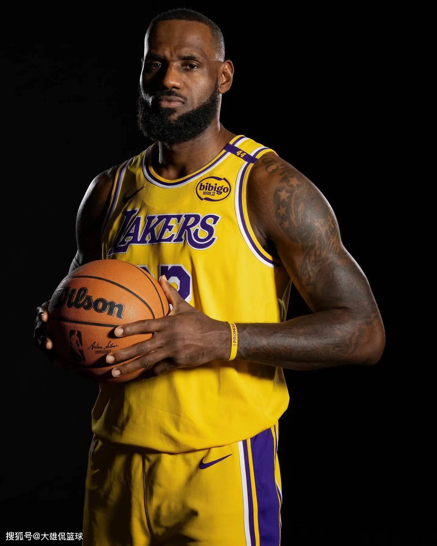 FIFA电竞赛事直播技术升级